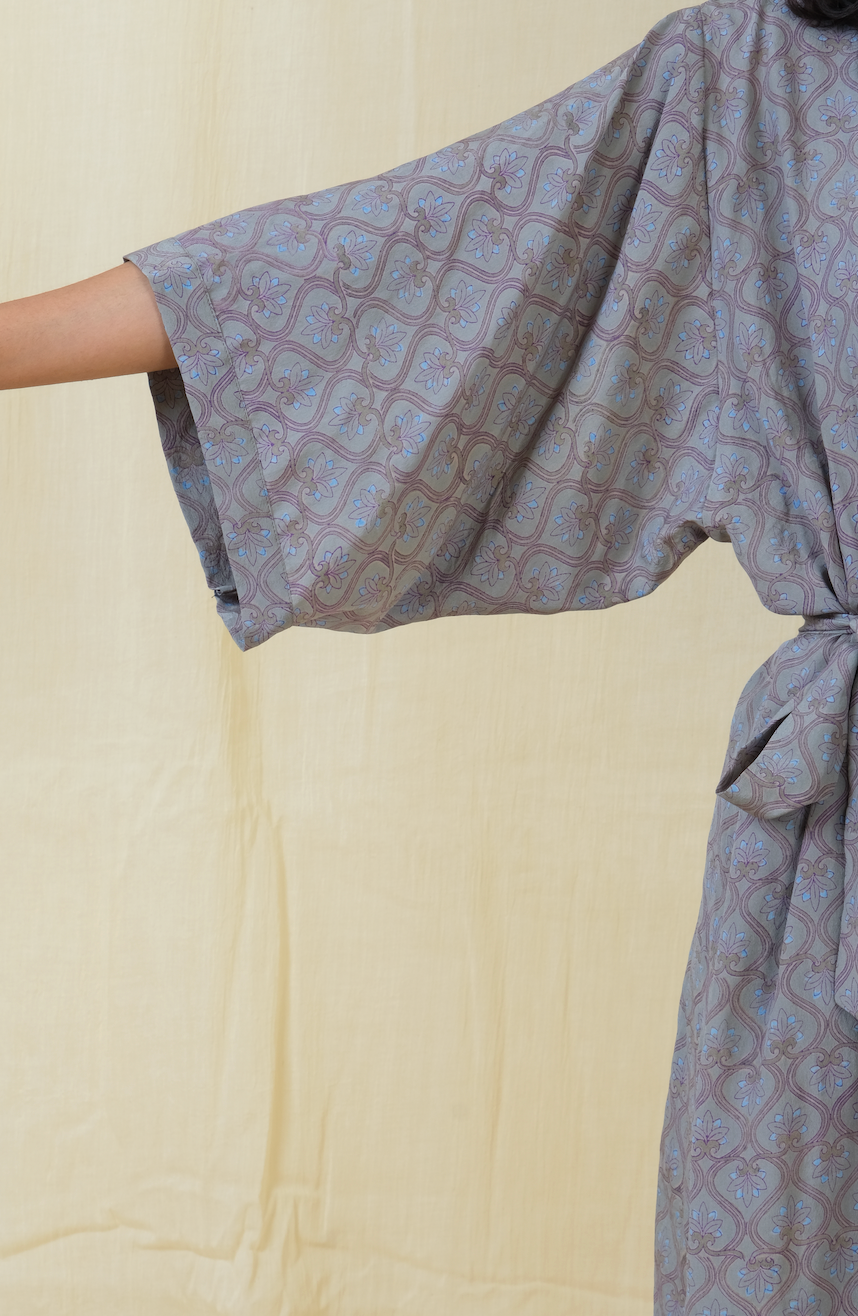 Unico Smoke Silk Robe