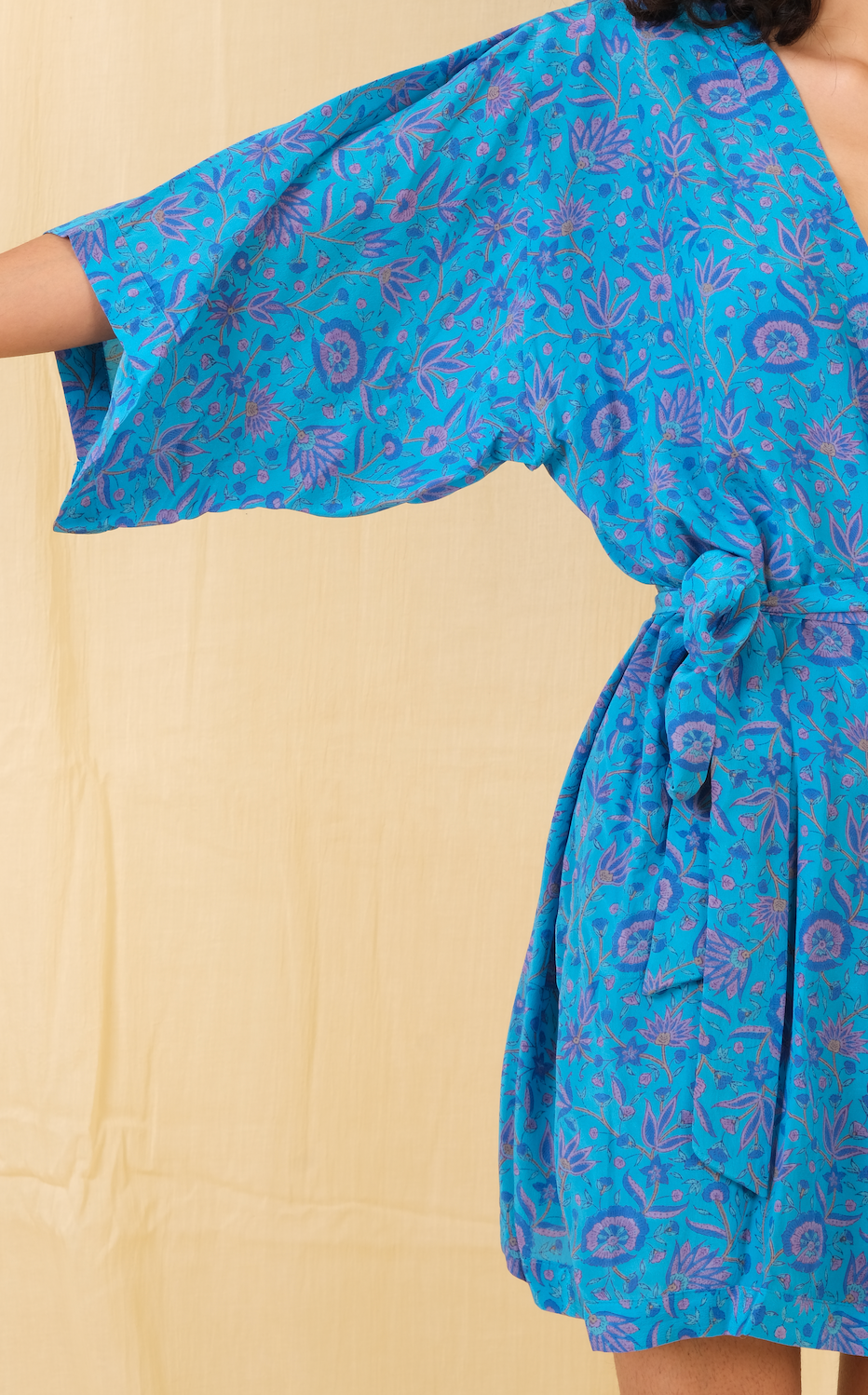 Unico Aquastruck Silk Robe