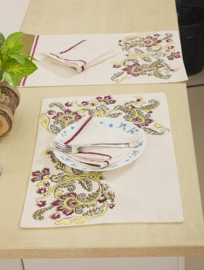Jugal Mor Table Mat Sets
