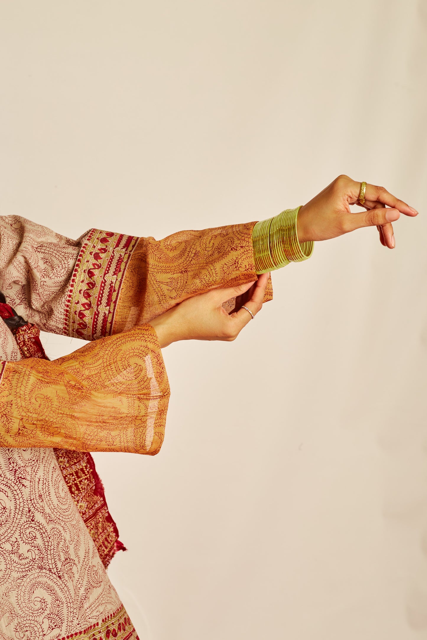 Jashan Surmai- Rayi Cotton Chanderi Kurta