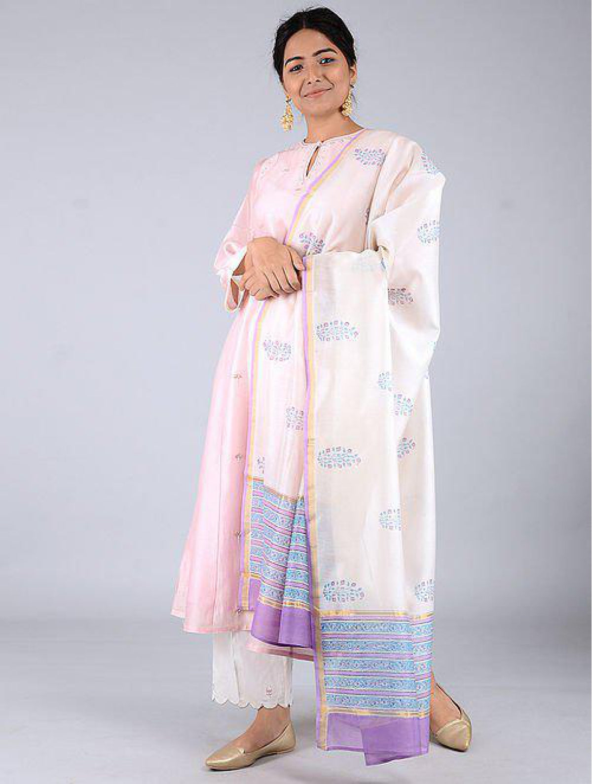 Purpel-white Chanderi Dupatta