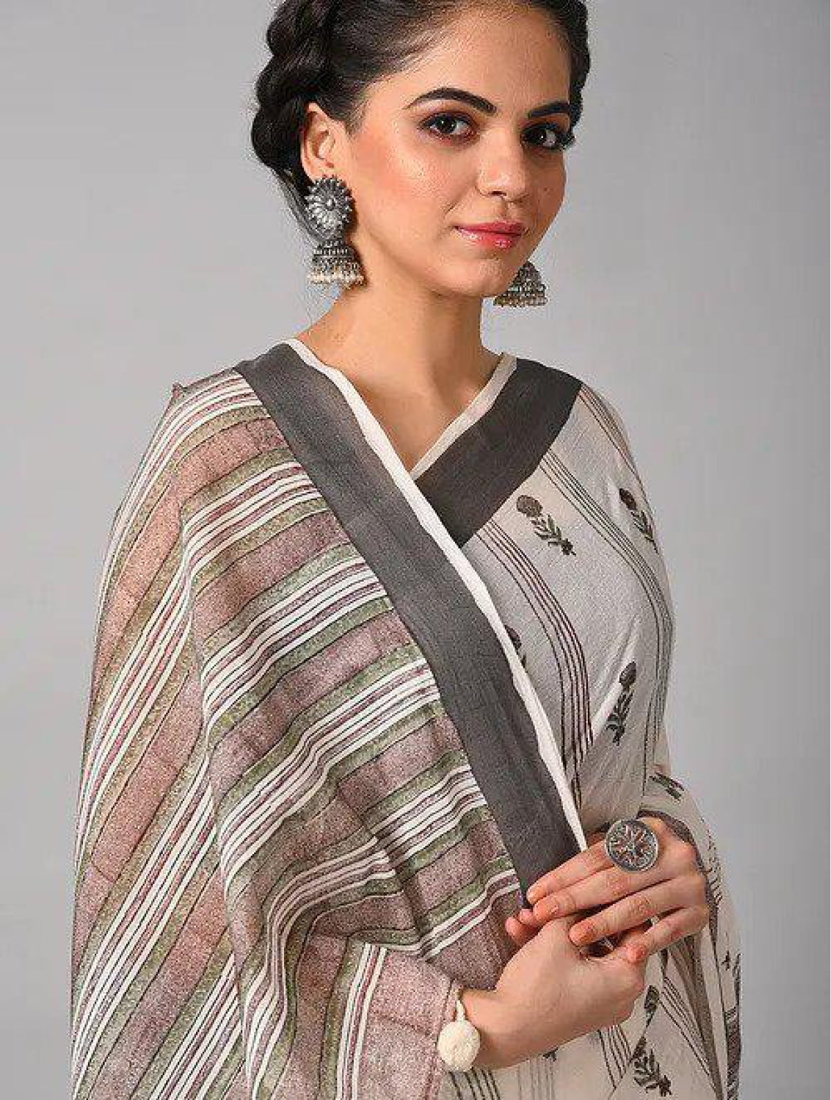 Off White Mughal Cotton Saree