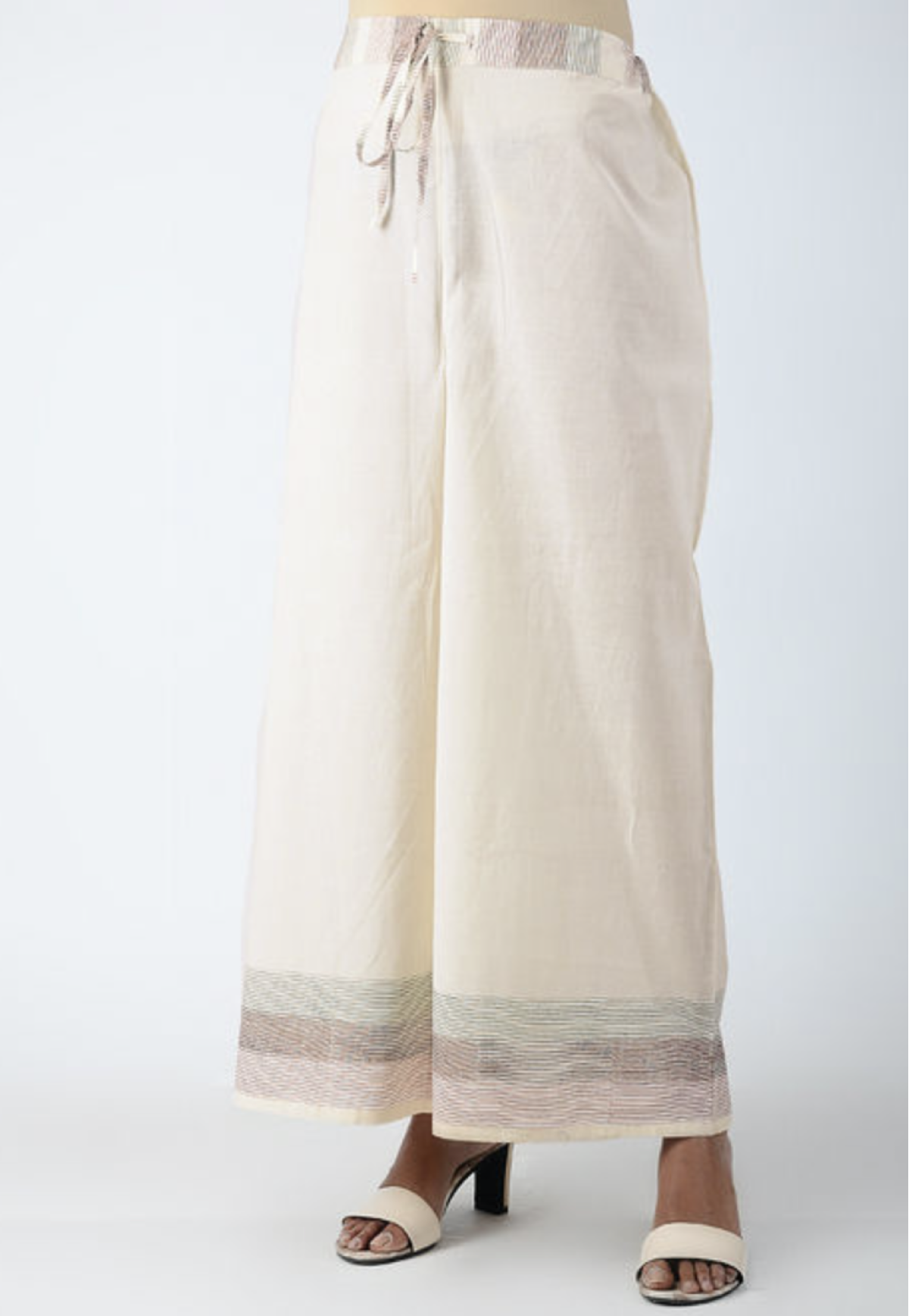 White Floral Buta Kurta, Pants & Dupatta set