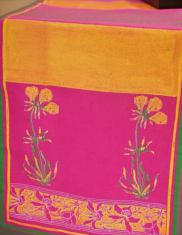 Pal Cedric Magenta Table Runner