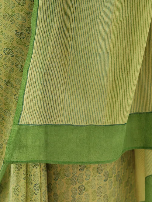 Pista Pasisely Cotton Saree