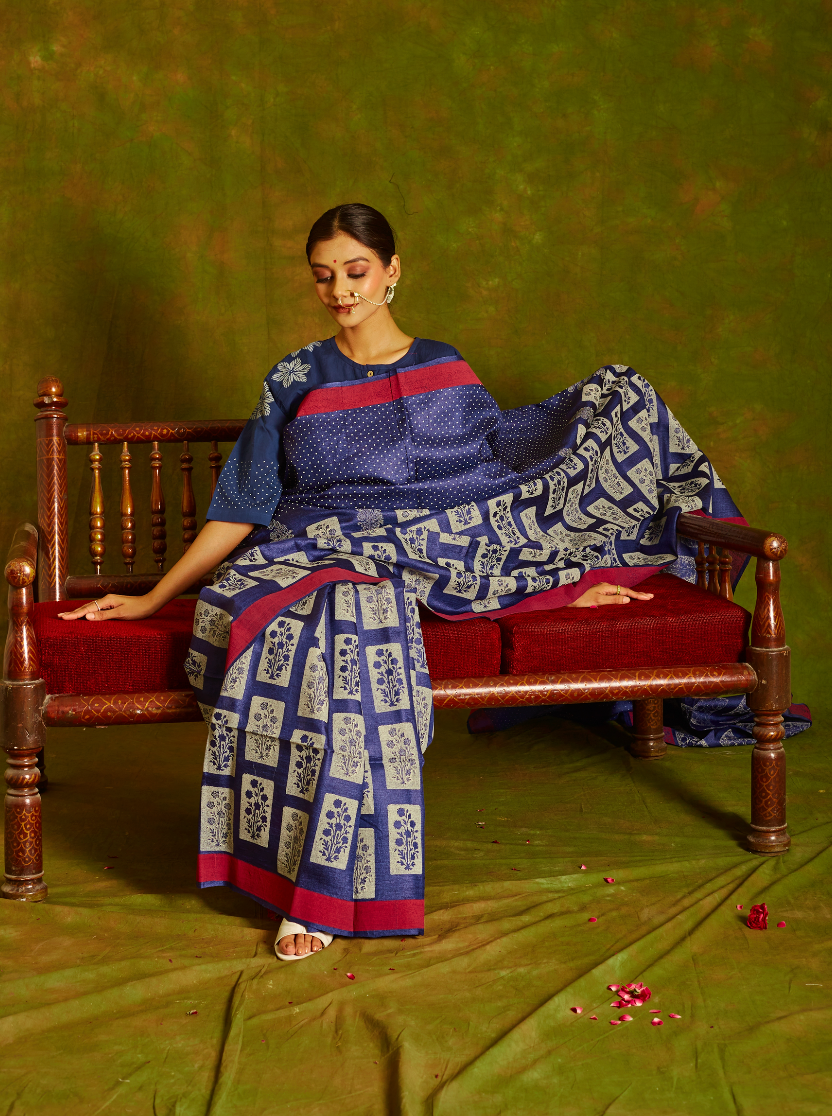 Noori Navy Saree