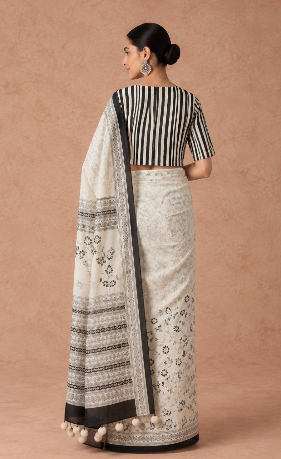 Off White Mughal Jaal Cotton Saree with Cotton Striped blouse (Set of 2)
