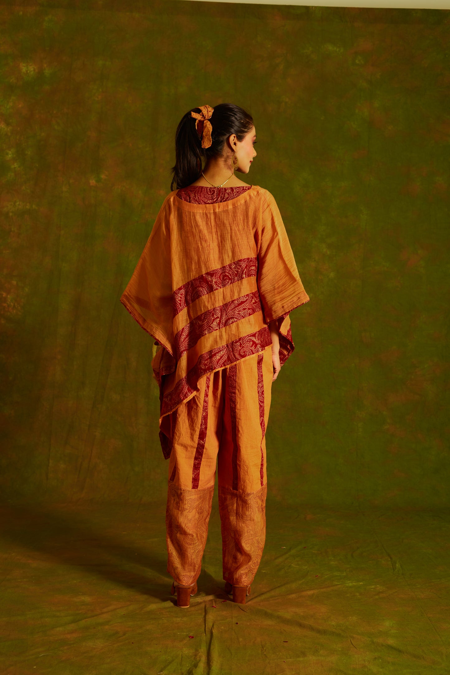 Jashan Rayi Chanderi Kaftan, Top and Pants Coord Set (Set of 3)