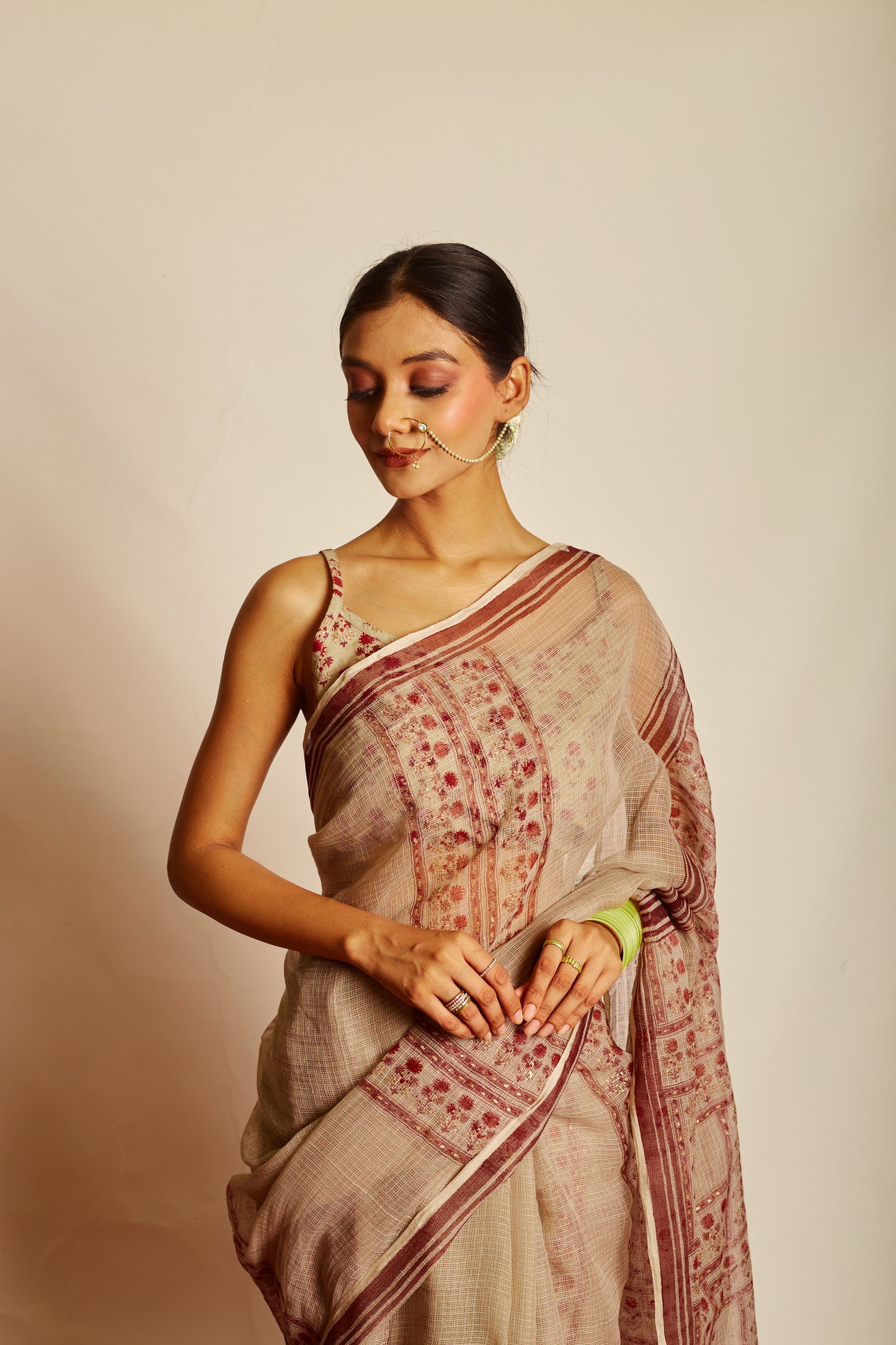 Jashan Surmayi Grid Saree