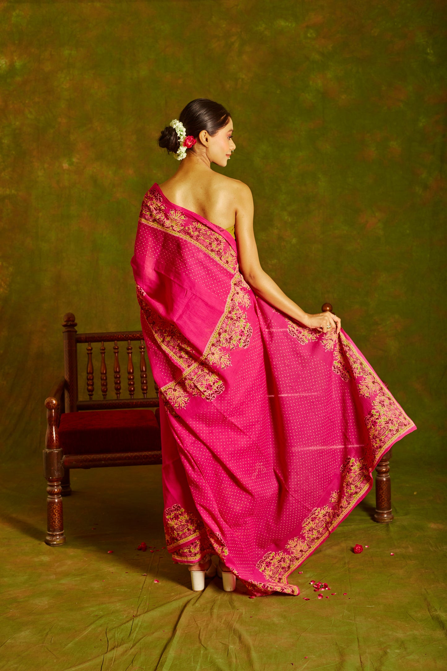 Jashn Pink Border Cotton Saree
