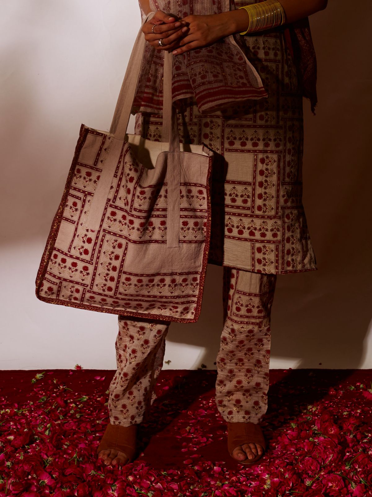 Jashan Surmayi Tote Bag