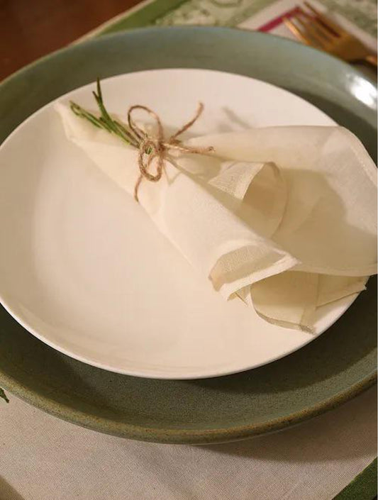 White Napkins (Set of 6)